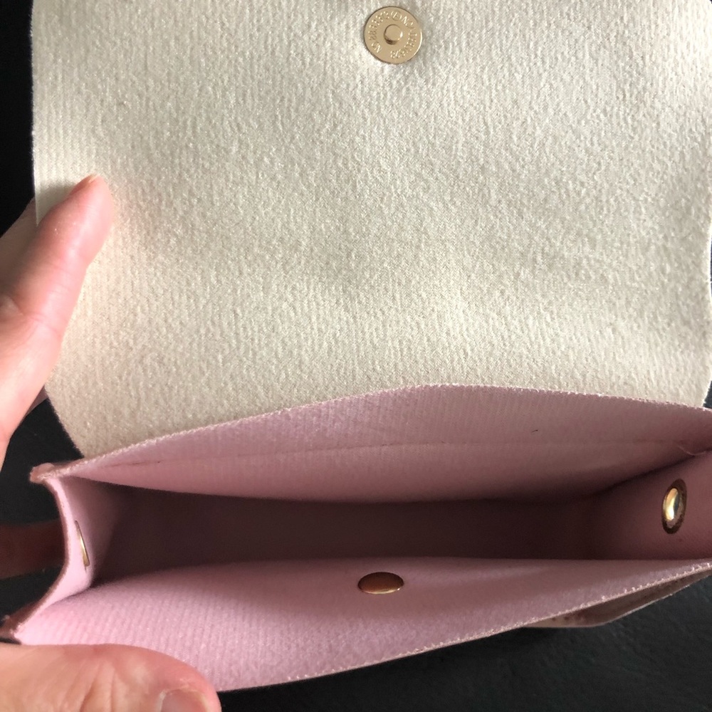 Heart Charm Crossbody Bag - Picture 7 of 7